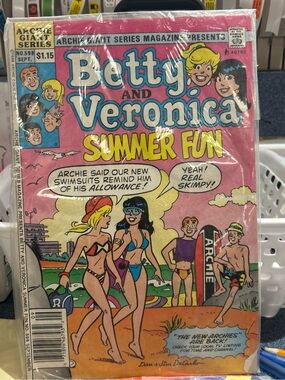 Betty and Veronica Summer Fun Comic Magazine - #598 Pink Cover